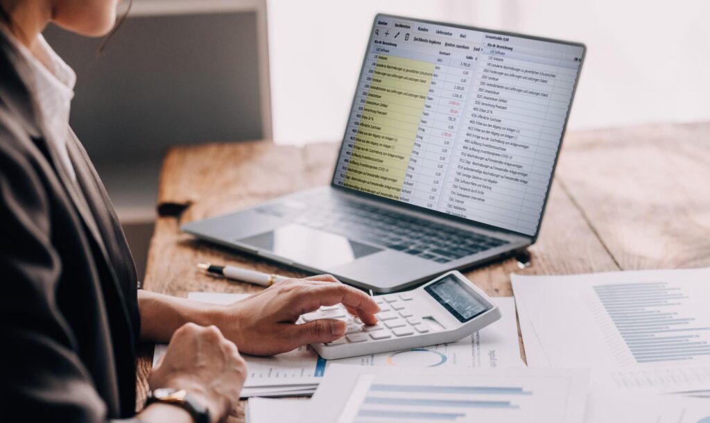 silvia sekulin accounting hero image